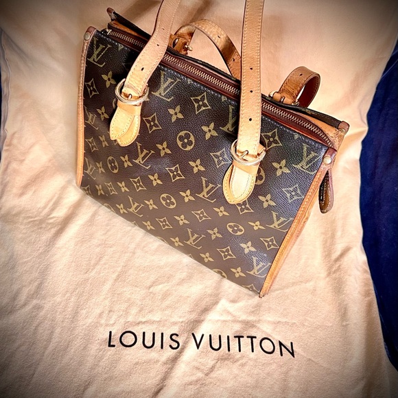 Louis Vuitton Purse, w/LV Logo, Rare, Good Condition, Spacious, Preowned-SD0086 - Picture 2 of 14